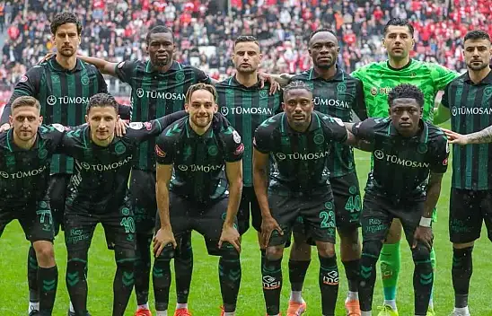 Konyaspor'da 2 isim cezalı, 7 isim de sınırda