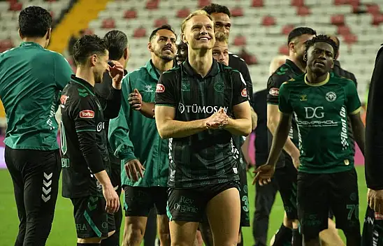 Konyaspor'da 2 isim sarı kart cezalısı