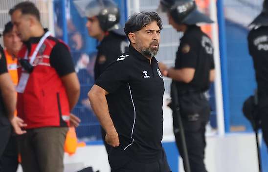 Konyaspor'da Palut : Eleştirilere en sertine kadar açığım