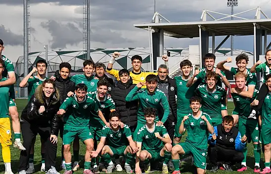 Konyaspor'dan bir şampiyonluk daha!