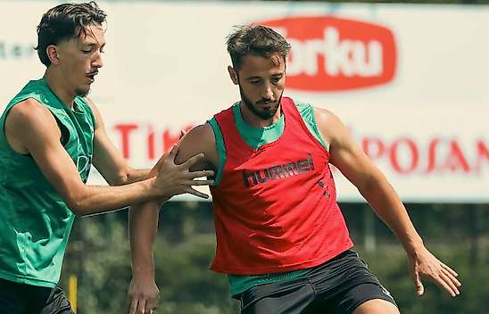 Konyaspor, Fenerbahçe'ye bileniyor
