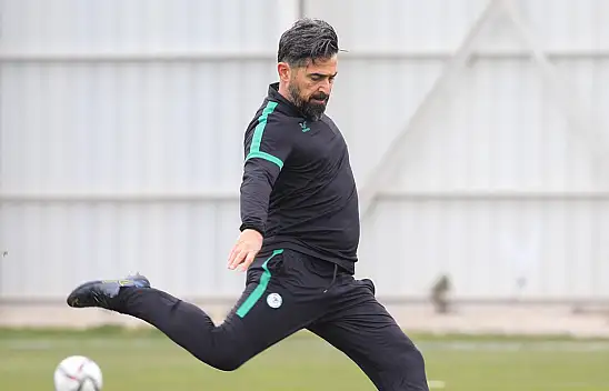 Konyaspor'lu Lig'de 12 teknik direktör Türk
