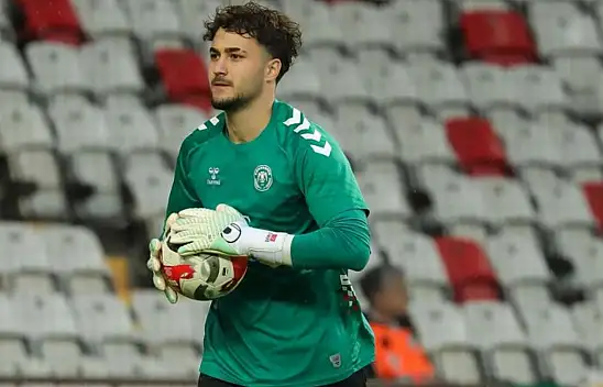 Konyaspor'un genç file bekçisi aylar sonra forma giydi
