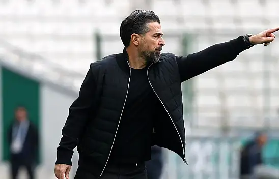 Konyaspor'un teknik patronu Palut'tan uyarı