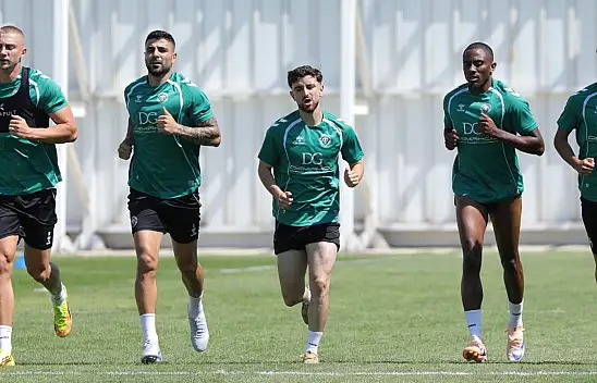 Konyaspor vedaya hazırlanıyor
