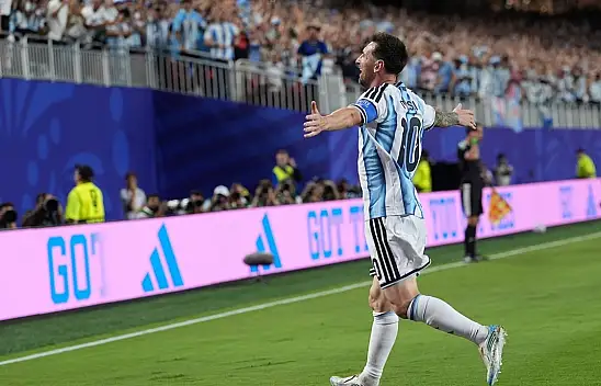 Messi, Dünya Kupası tarihine adını yazdırdı