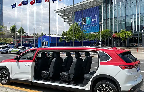 NATO'ya özel hazırlanan Togg limuzinler yerini aldı