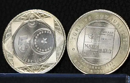 NATO Zirvesi anısına basılan  özel 5 liralar