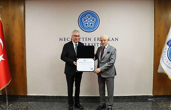 NEÜ'ye YÖKAK tarafından önemli belge