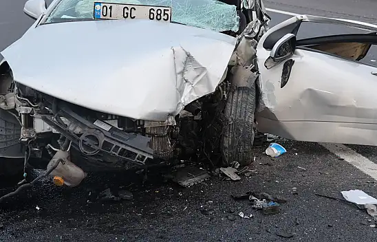 Nevşehir'de feci kaza! Otomobil direğe çarptı: 1 çocuk ölü, 3 yaralı