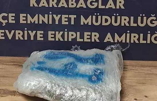 Polisten kaçtı, üzerinde 1 kilo 200 gram uyuşturucu çıktı