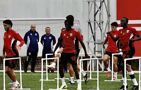 Samsunspor, Süper Lig'de yarın Erzurumspor FK'ye konuk olacak
