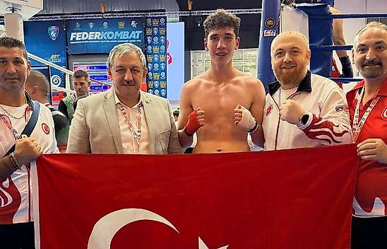 Selçuklu Belediyesporlu Akarsu, Dünya Şampiyonu oldu