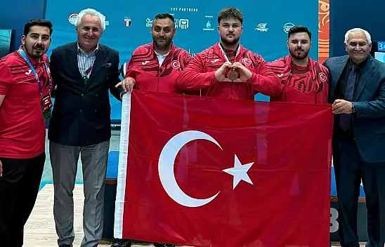 Selçuklu Belediyesporlu halterci Dünya üçüncüsü