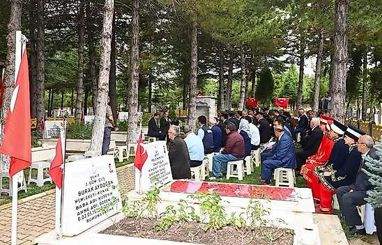 Seydişehir'de şehit mezarları ziyaret edildi