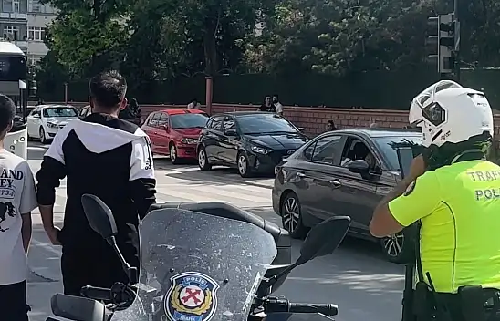 Sınav günü Konya'da şaşırtan olay: Polis yardıma koştu