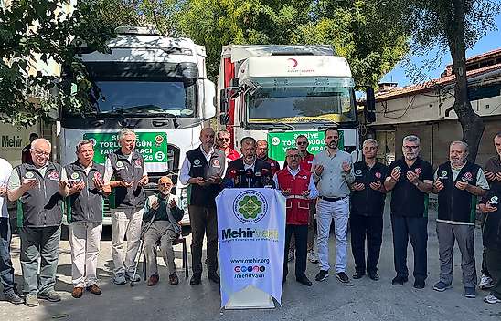 Sınırları aşan mutluluk: Konya'dan Suriye'ye dev çeyiz filosu