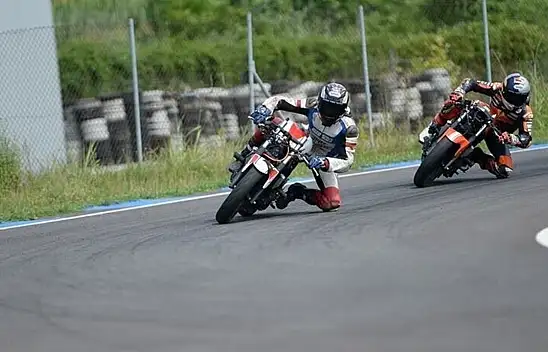 Sofuoğlu ve Öncü, İtalya'da piste çıkacak