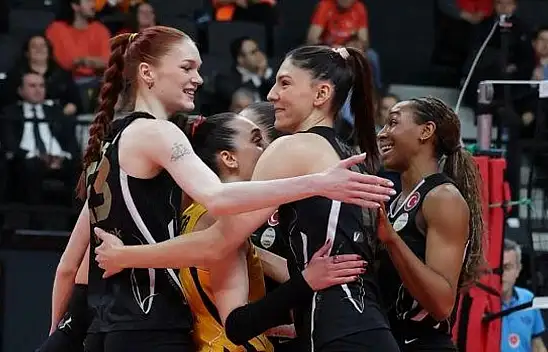 Sultanlar Ligi'nde play-off heyecanı sürüyor