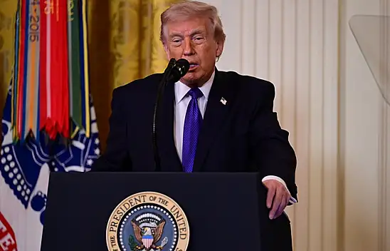Trump, İran'ın 'pek çok askeri liderinin' gece yarısı saldırısıyla öldürüldüğünü duyurdu