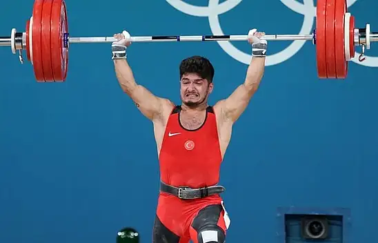 Türk sporu başarıdan başarıya koştu!