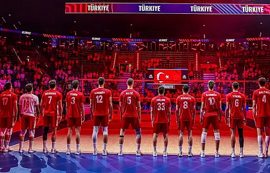 Türk voleybolu gururlandırmaya devam ediyor