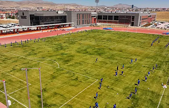 Türkiye ve Konya'nın en büyük tesisi kapılarını açtı