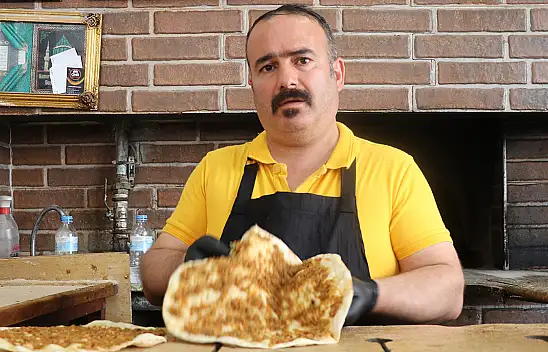 Ucuza lahmacun sattığı için şikayet edilen esnaftan açıklama geldi