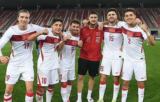 Ümit Milliler play-off biletini aldı