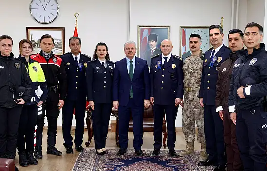 Vali Akın'a anlamlı ziyaret