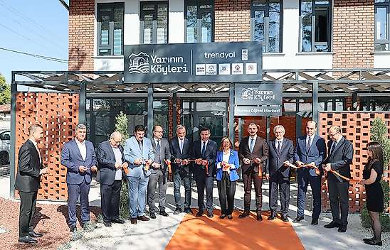 Yarının Köyleri'nin altıncı dijital merkezi Konya Yarma'da açıldı