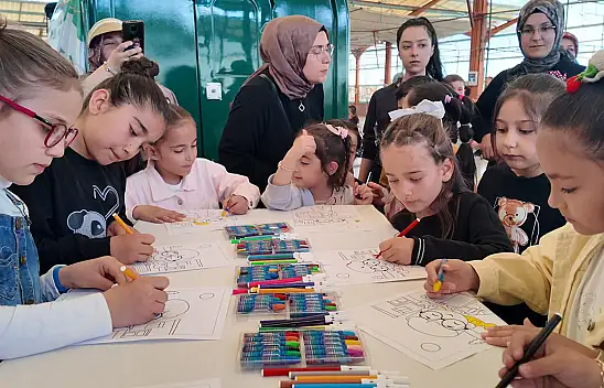 Yeşilay'dan Çatalhöyük'te dijital bağımlılığa karşı mahalle şenliği