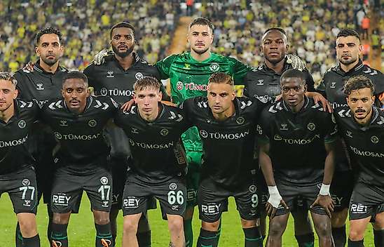 Zirvede Gençler var! Konyaspor puanla tanışamadı
