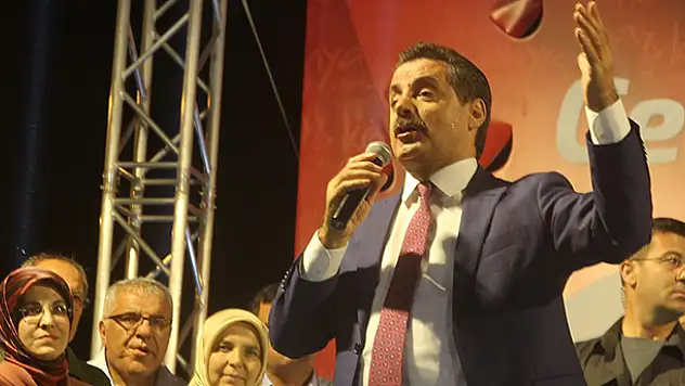 '15 Temmuz'da milleti arkadan hançerlediler'