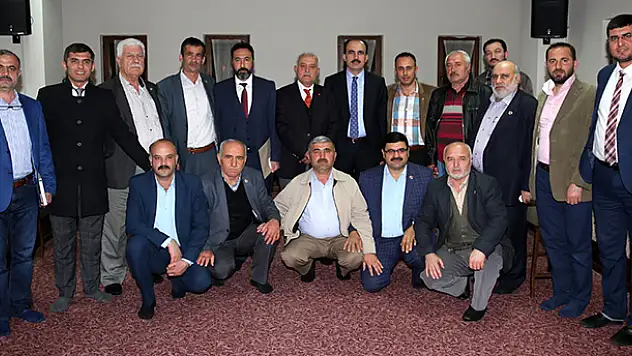 '17 Nisan'da yeni bir Türkiye'ye uyanacağız'
