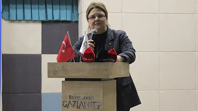 '20 yıldır vatandaşlarımızın hizmetine ve menfaatine yönelik çalışmalarımızı sürdürüyoruz'