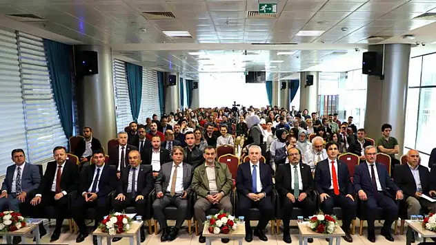 '5Ü1K Konya Üniversiteleri Kariyer Fuarı 24' KTO Karatay Üniversitesi ev sahipliğinde başladı
