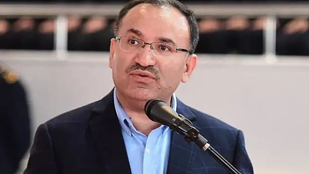 'Adil Öksüz birileri tarafından saklanıyor'