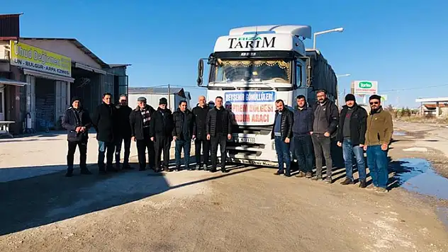  Adıyamanlı depremzede çiftçilere Konya'dan yem yardımı

