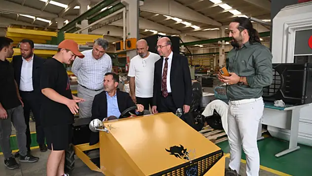  AK Parti Konya  Milletvekili Ziya Altunyaldız ile Başkan Pekyatırmacı'dan pazar ve sanayi ziyareti 