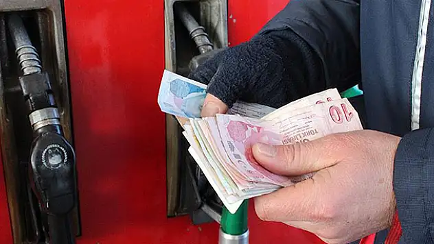 'Akaryakıt indirimi etiketlere yansıyacak'