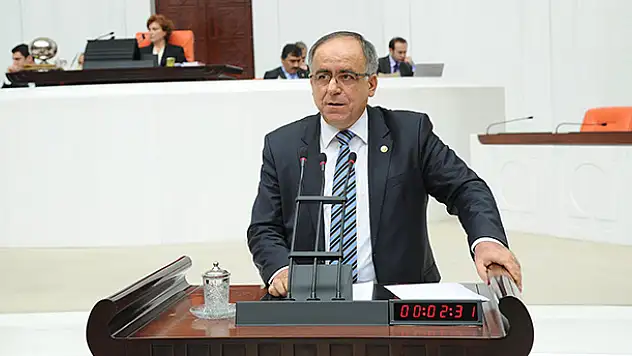 'Asgari ücret vergi nedeniyle azalıyor'