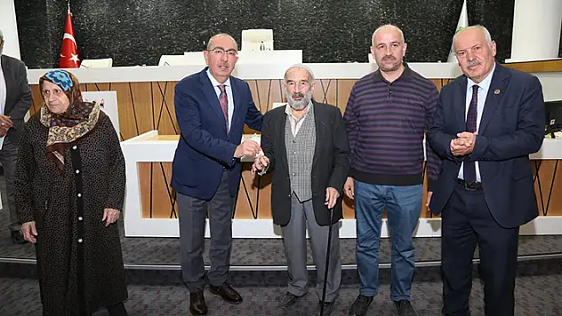  Aymanas Evleri Konut Yapı Kooperatifi'nde anahtar sevinci yaşandı