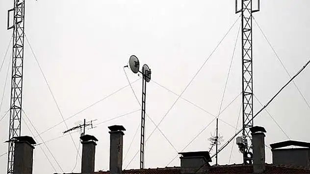 'Baz istasyonlarının uzakta olması tehlikeli'