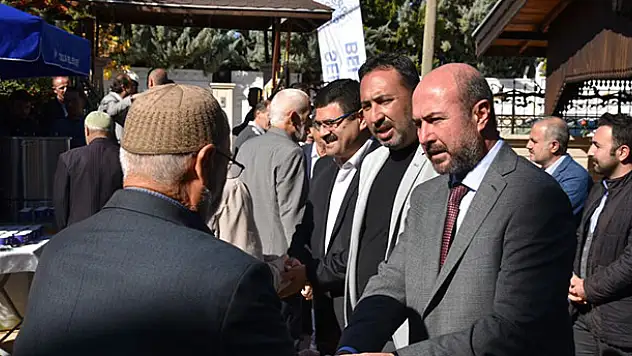 'Belediye hizmetlerimizin temelinde güven var, istişare var'