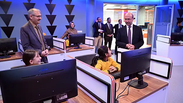  Beyhekim Gelişim ve Teknoloji Akademisi, geleceğin donanımlı bireylerini yetiştiriyor