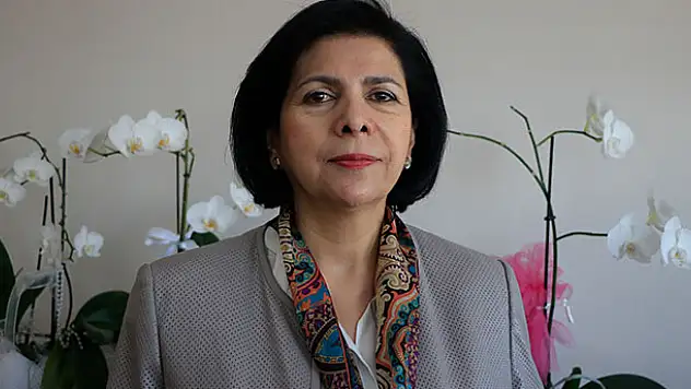 'Bilgisayar bağımlılığı gençlerde inme riskini artırıyor'