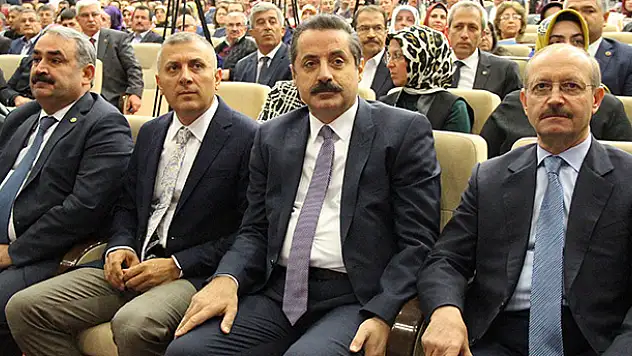 'Biz rejim değiştirmiyoruz, sistem değişikliği olacak'