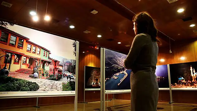 'Bursa Ulu Şehir' fotoğraf sergisi açıldı