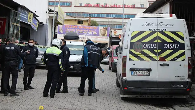 'Çayı niye eksik getirdin' kavgası: 2 ağır yaralı
